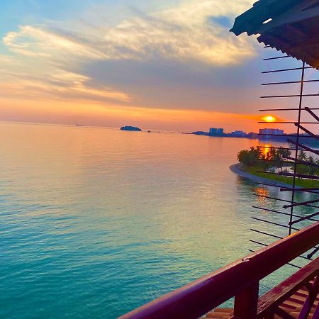 D' Sea View Apartment Port Dickson Dış mekan fotoğraf